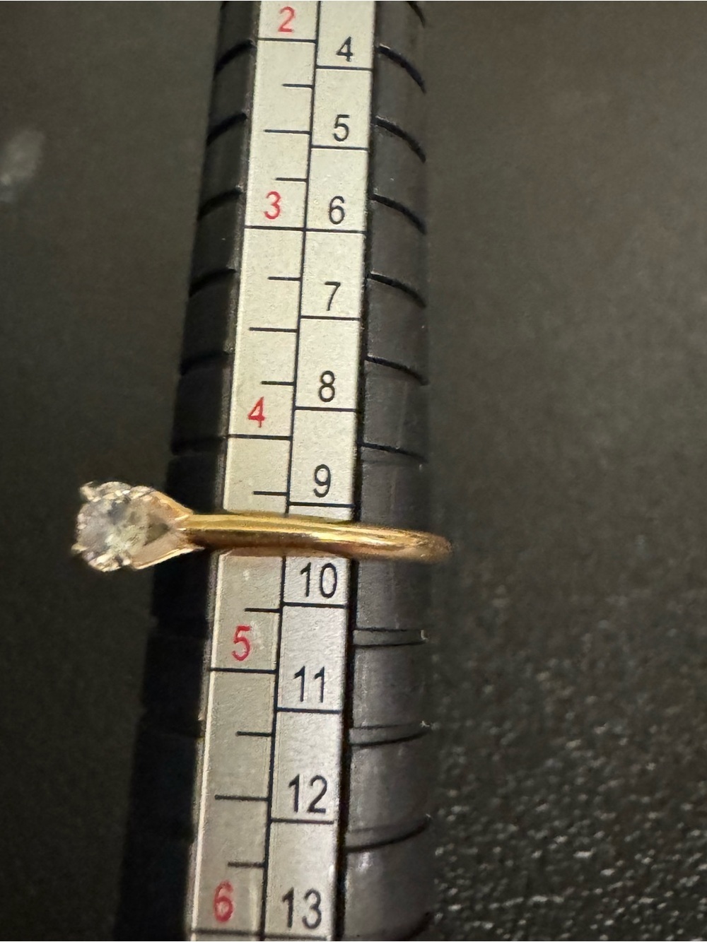 Zale’s 14kt (0969) Gold 0.15 ct Round Natural Diamond Ring - Picture 4 of 7